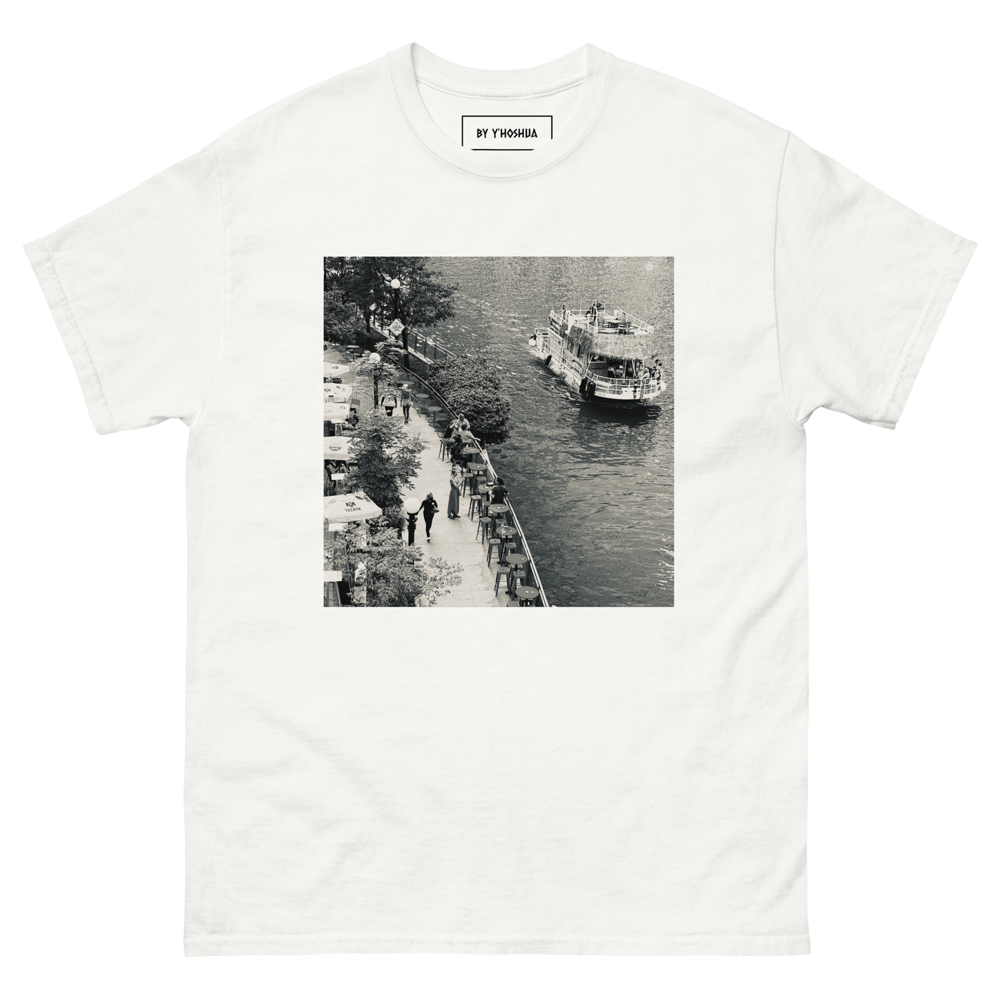 Gildan Chicago River White Tee